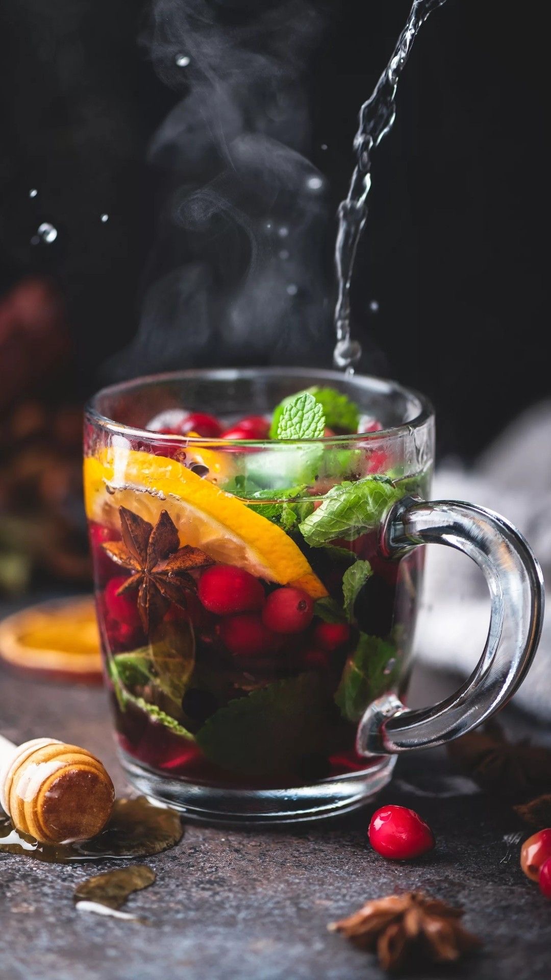 دمنوش استرابری کیس